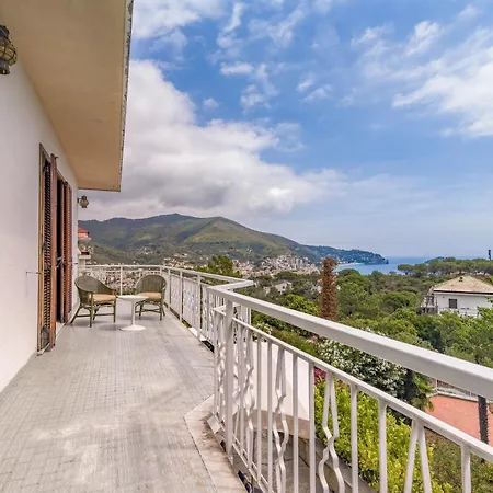 Sea & Garden Villa *