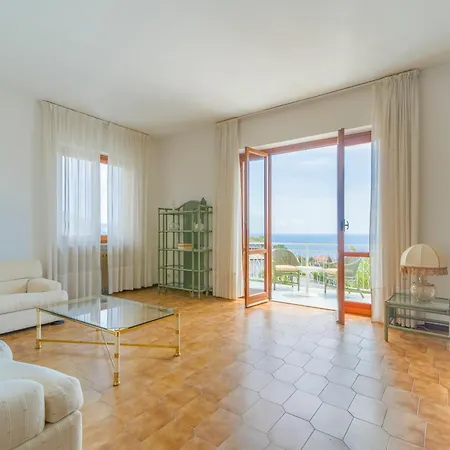 Sea & Garden Villa